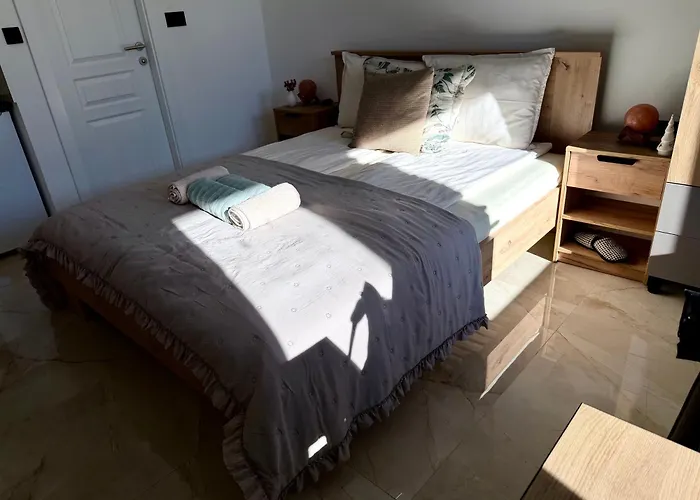 Lucid 1 شقة Crvenka